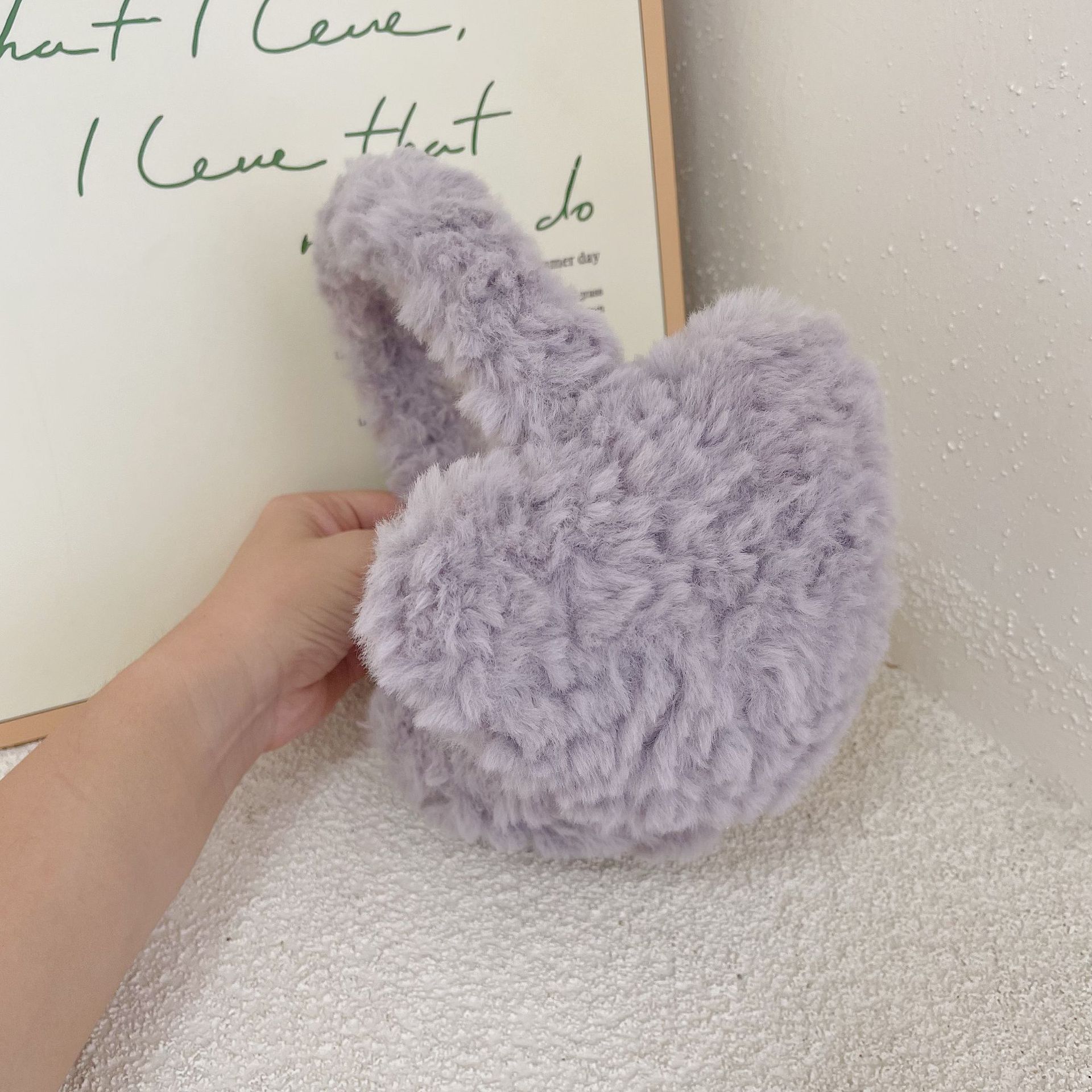 Heart Lambswool Plush Earmuffs - огляд і ціна Winter Clothing Earmuffs