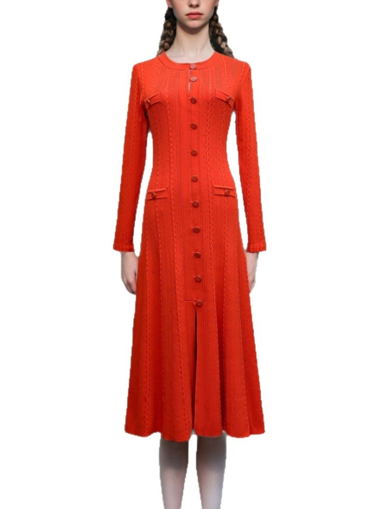 Round Neck Long Sleeved Dress  - огляд і ціна Winter Clothing Pictures