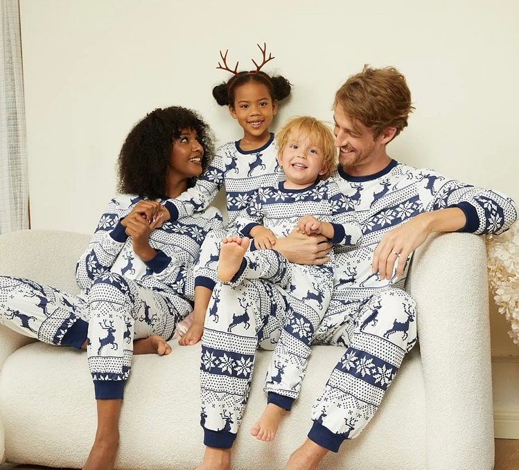 Merry Xmas Family Matching Paj - огляд і ціна Winter Clothing Looks