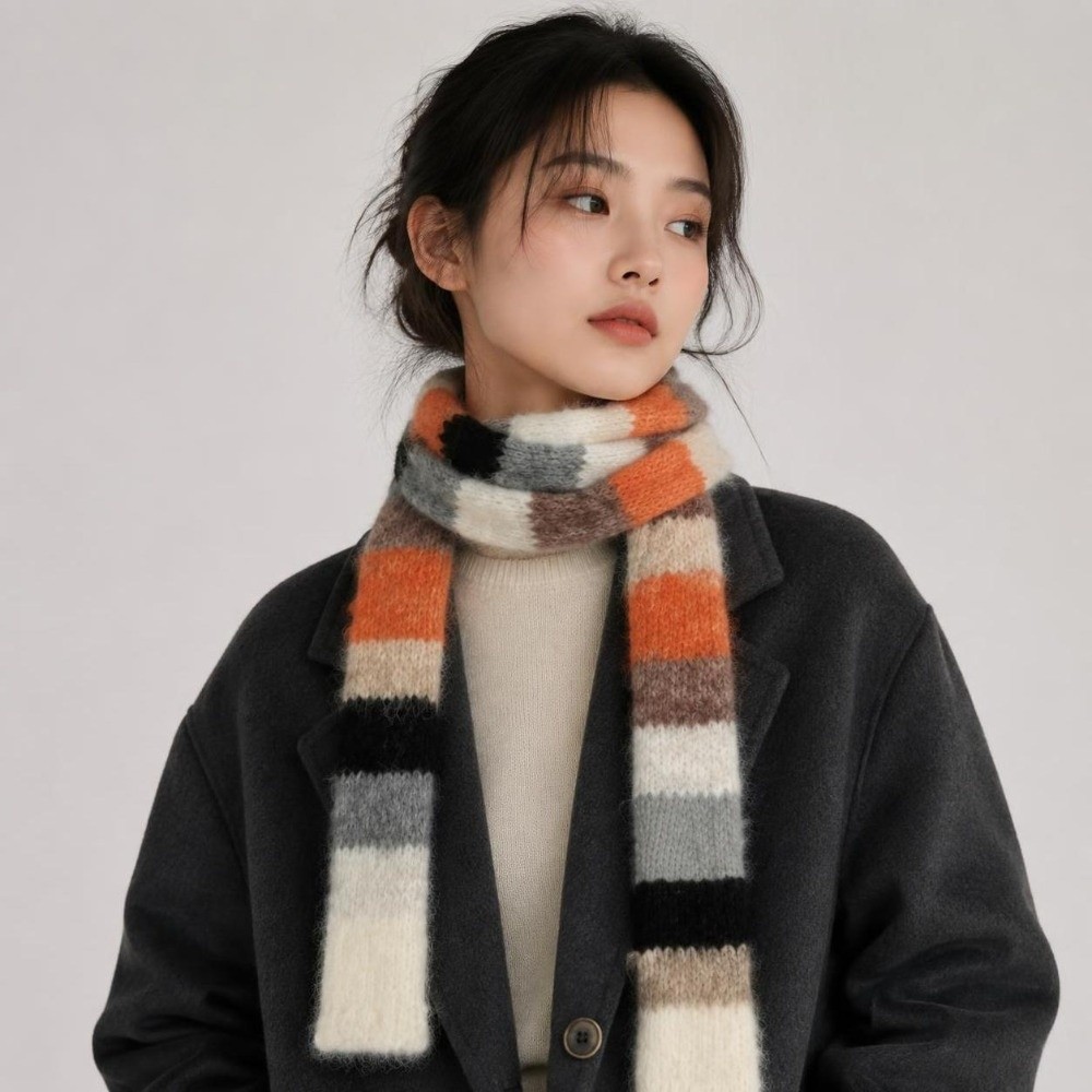 Y2K Style Striped Knitted Scar - огляд і ціна Winter Clothing Looks