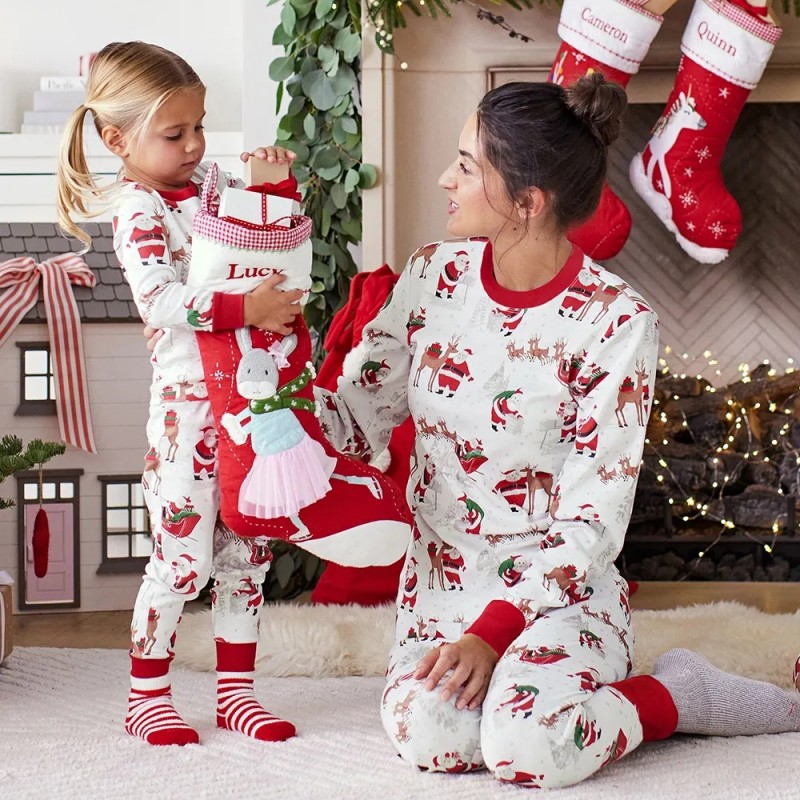 Xmas Family Look Pyjamas Santa - огляд і ціна Winter Clothing Looks